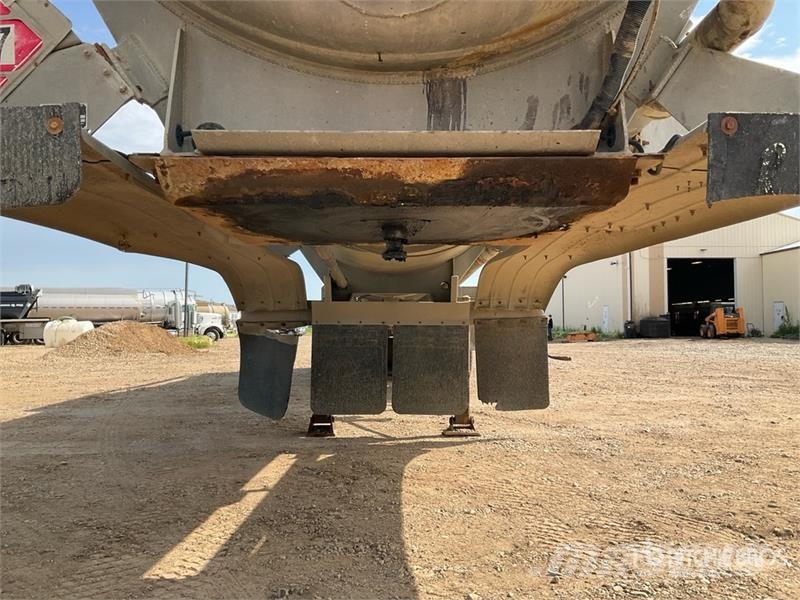 Dragon 42000 L Tri/A Tanker Trailer مقطورات ذات صهاريج