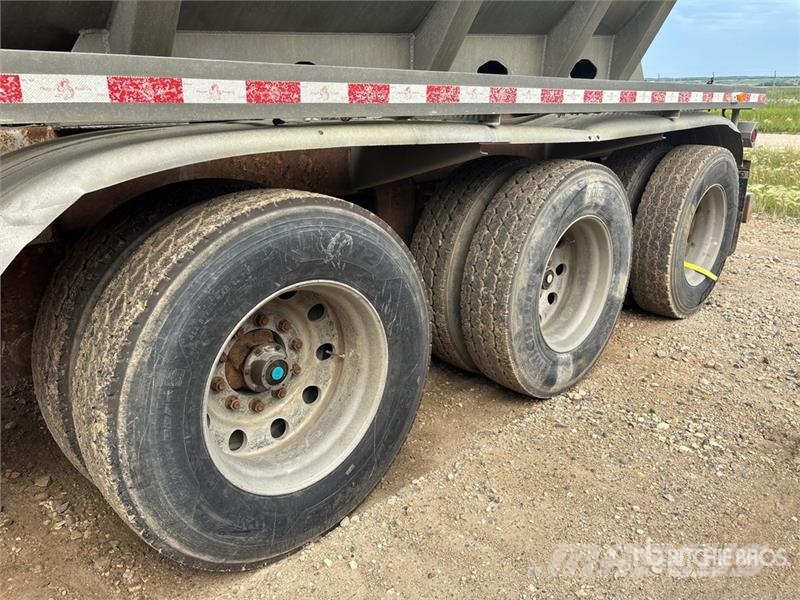 Dragon 42000 L Tri/A Tanker Trailer مقطورات ذات صهاريج