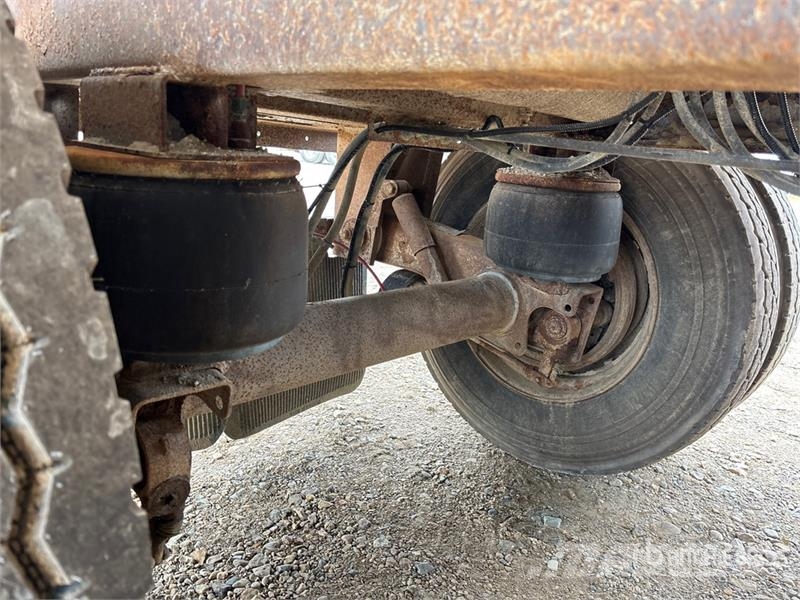 Dragon 42000 L Tri/A Tanker Trailer مقطورات ذات صهاريج