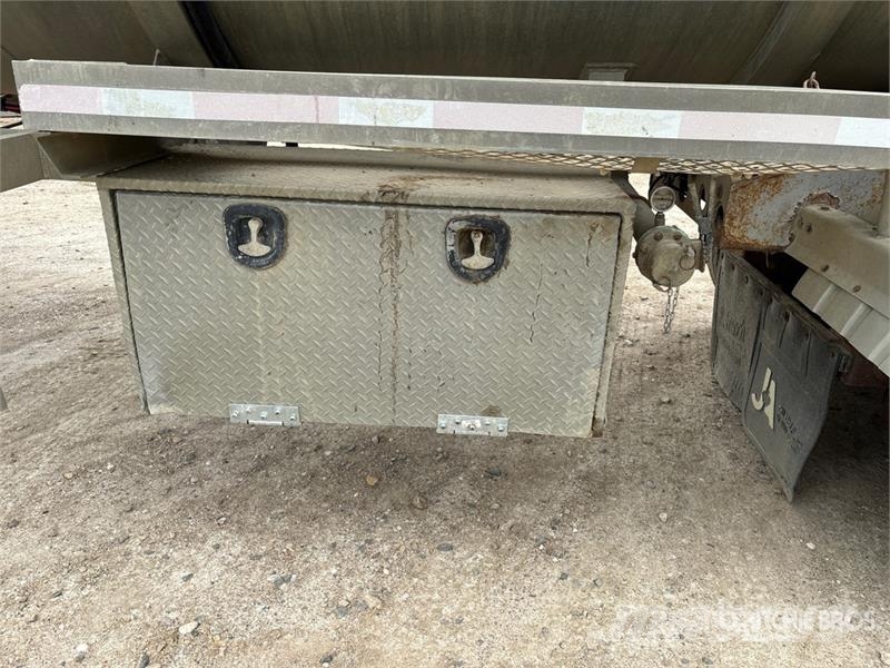 Dragon 42000 L Tri/A Tanker Trailer مقطورات ذات صهاريج