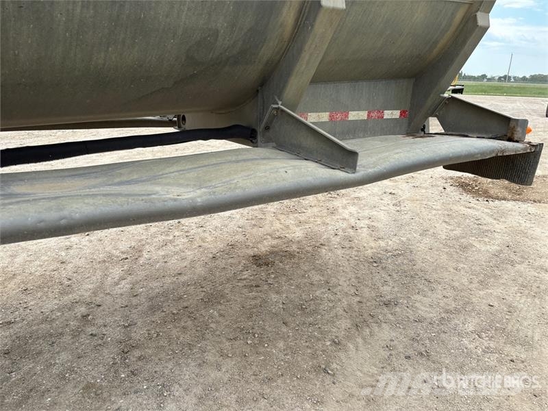 Dragon 42000 L Tri/A Tanker Trailer مقطورات ذات صهاريج