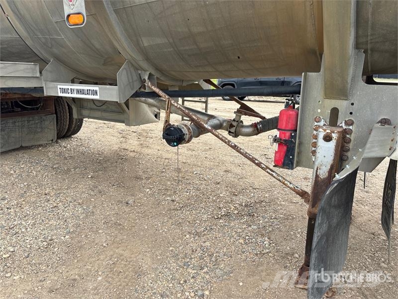 Dragon 42000 L Tri/A Tanker Trailer مقطورات ذات صهاريج