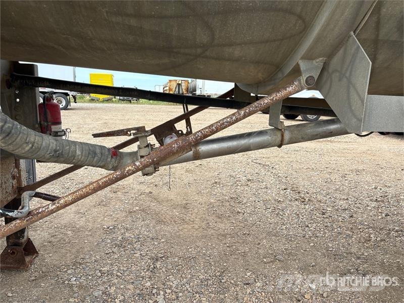 Dragon 42000 L Tri/A Tanker Trailer مقطورات ذات صهاريج