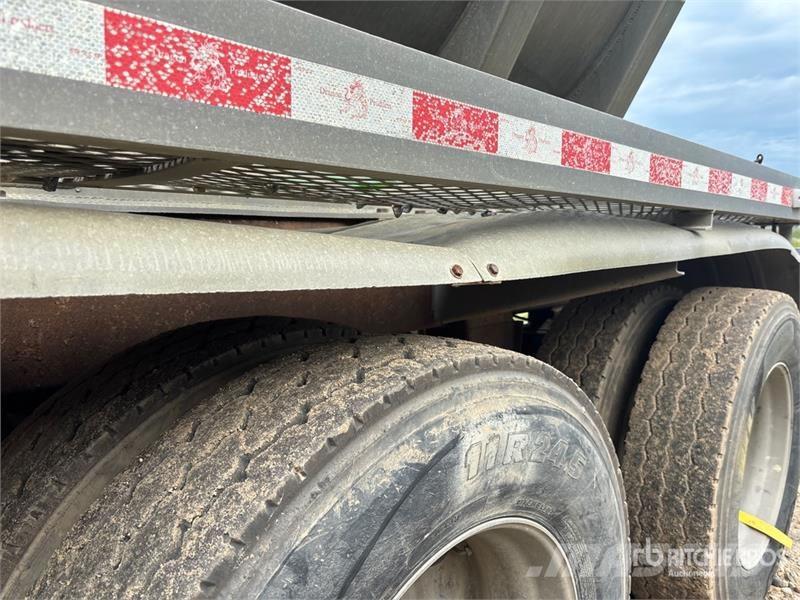 Dragon 42000 L Tri/A Tanker Trailer مقطورات ذات صهاريج