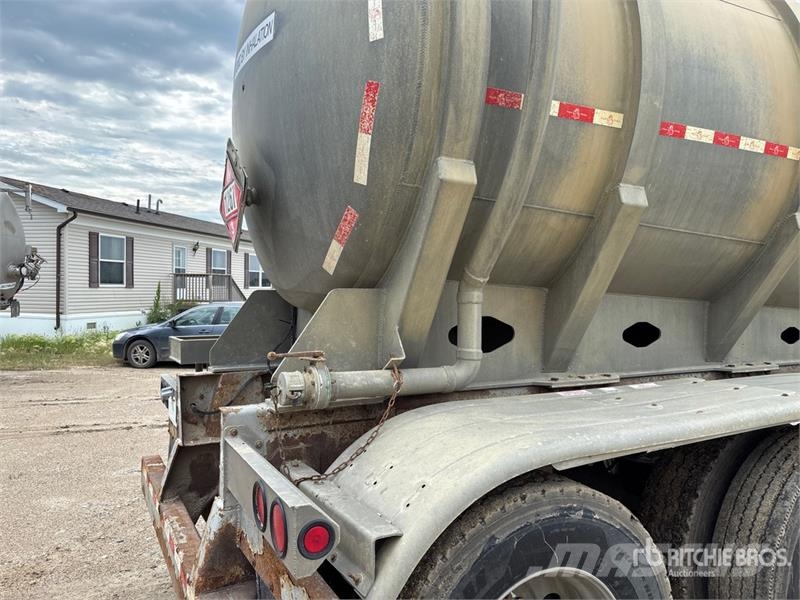 Dragon 42000 L Tri/A Tanker Trailer مقطورات ذات صهاريج