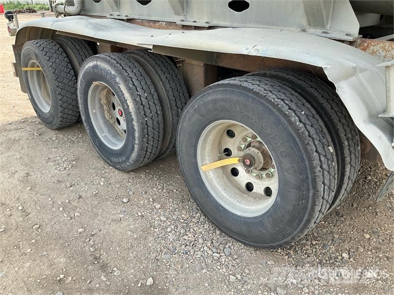 Dragon 42000 L Tri/A Tanker Trailer مقطورات ذات صهاريج