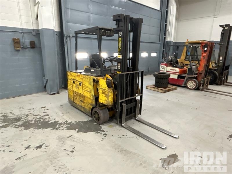 Drexel SLT30 3000 lb Electric Forklift (Inoperable) Sähkötrukit