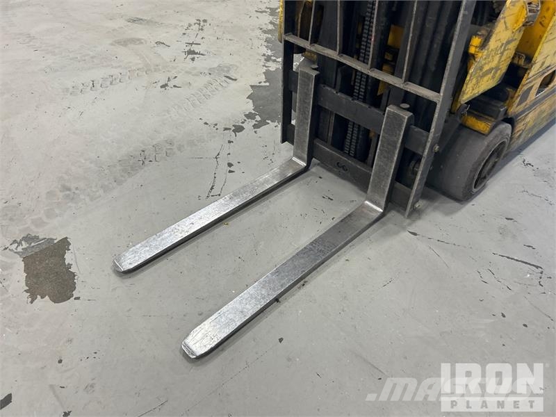 Drexel SLT30 3000 lb Electric Forklift (Inoperable) Sähkötrukit
