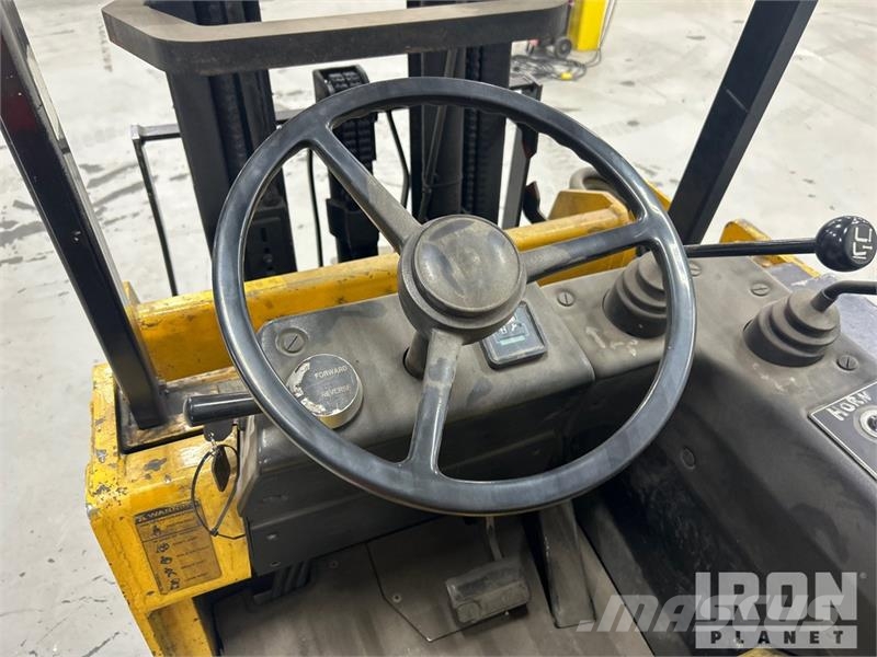 Drexel SLT30 3000 lb Electric Forklift (Inoperable) Sähkötrukit