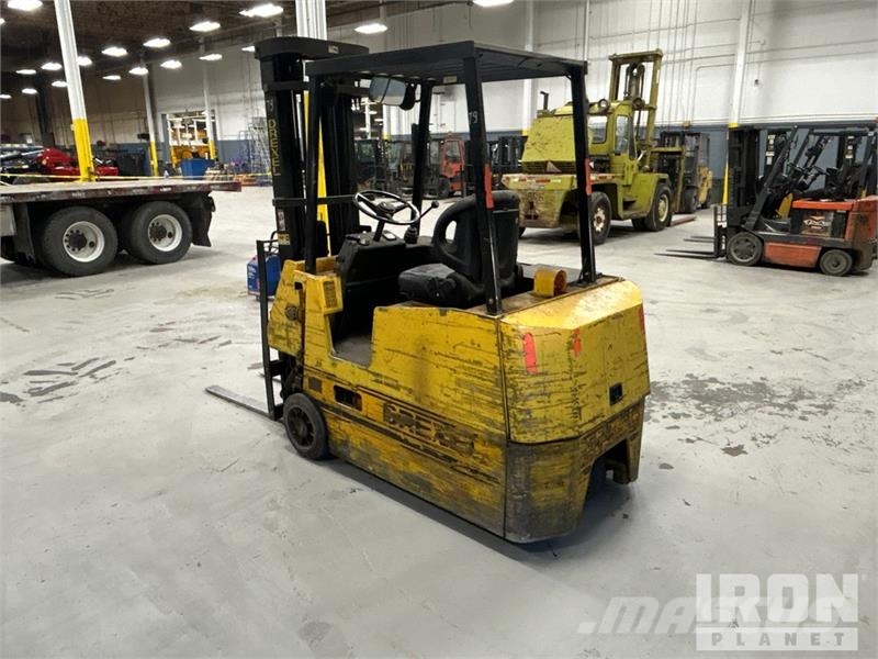 Drexel SLT30 3000 lb Electric Forklift (Inoperable) Sähkötrukit