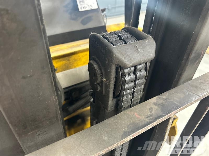 Drexel SLT30 3000 lb Electric Forklift (Inoperable) Sähkötrukit
