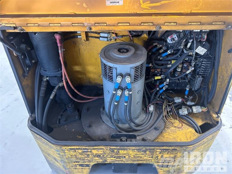 Drexel SLT30 3000 lb Electric Forklift (Inoperable) Sähkötrukit