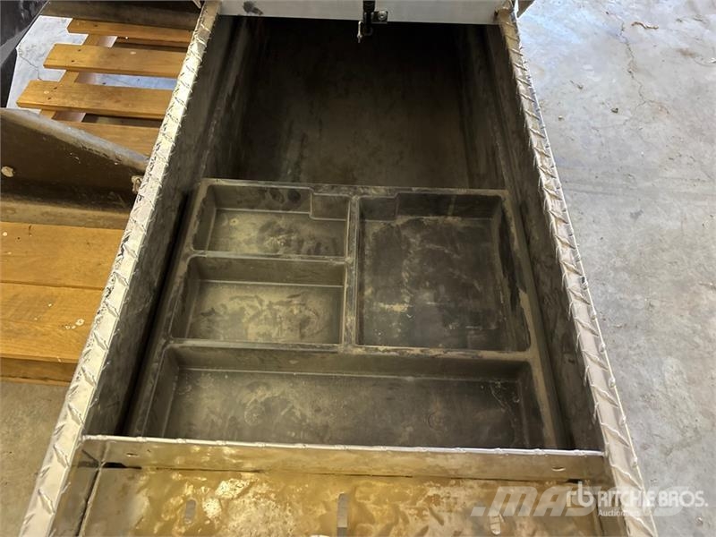 DSP Fifth Wheel Hitch Drugi deli