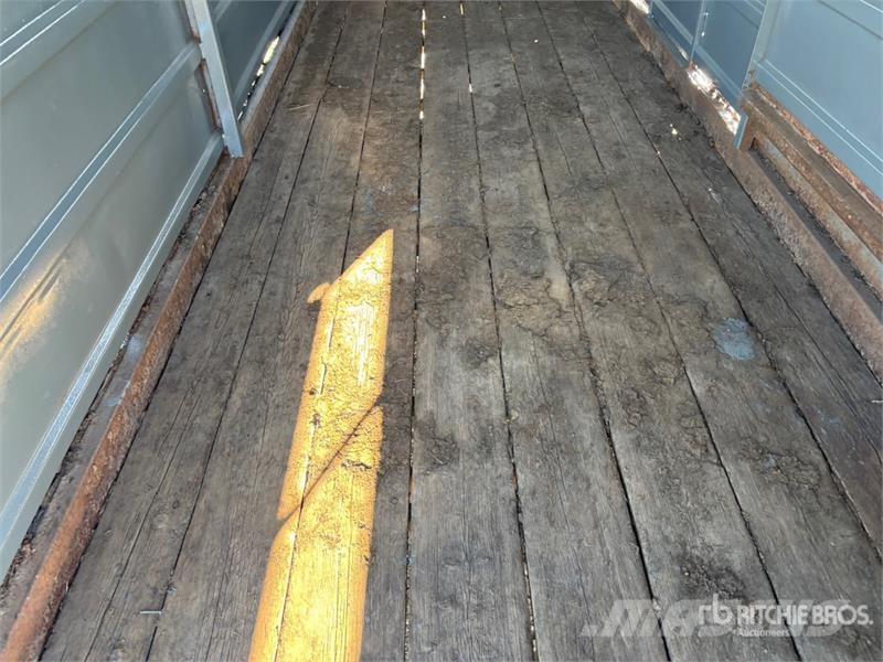 Duncan 16 ft T/A Gooseneck Livestock Trailer Dyretransport tilhenger