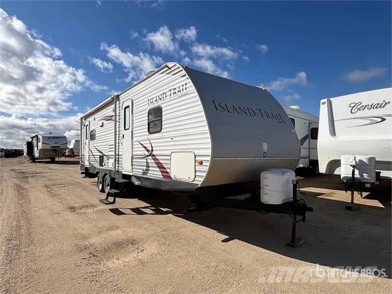  Dutchmen Island Trail 34 ft T/A Travel Trailer Інші причепи