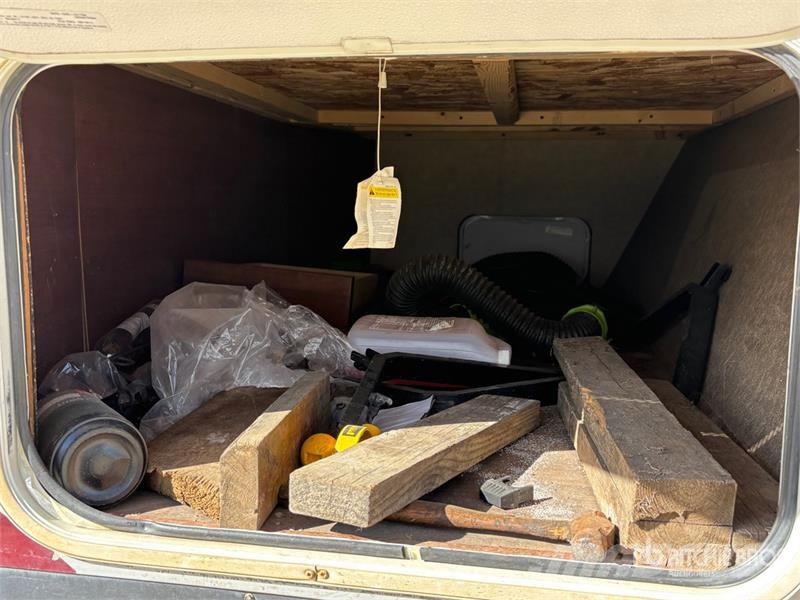  Dutchmen Island Trail 34 ft T/A Travel Trailer Інші причепи