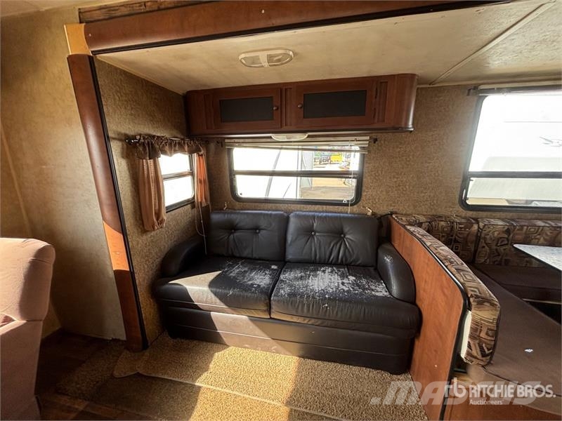  Dutchmen Island Trail 34 ft T/A Travel Trailer Інші причепи