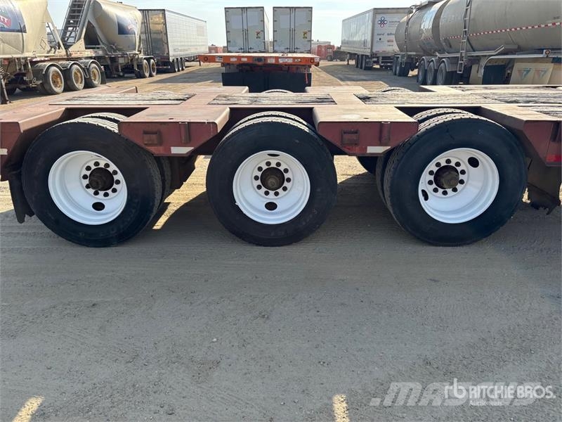  Dyna-Haul 30000 kg Tri/A Lowboy Trailer Nizki nakladalci