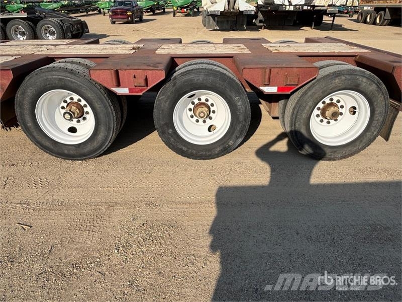  Dyna-Haul 30000 kg Tri/A Lowboy Trailer Nizki nakladalci