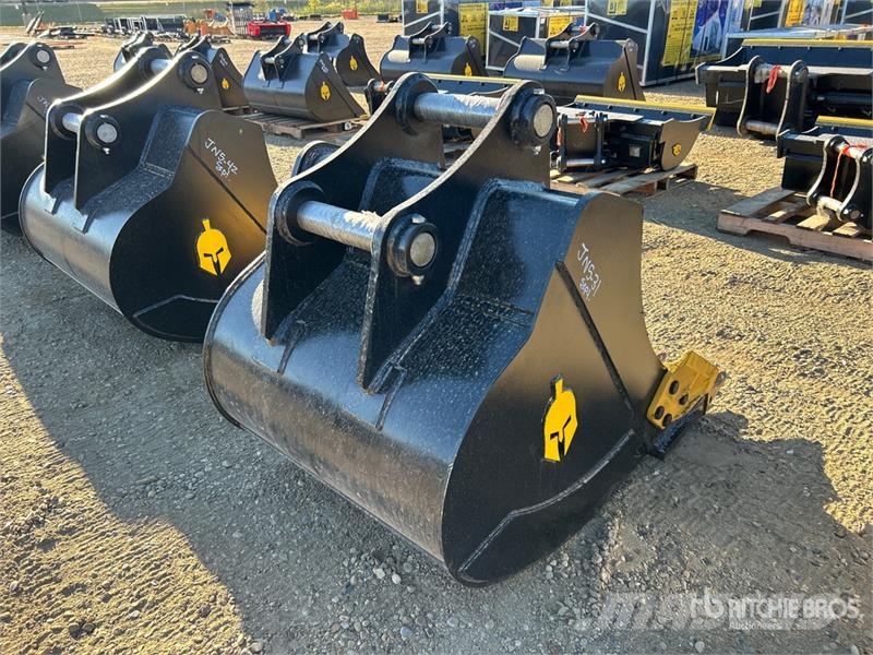 Dynamic Entities 120CL 36 in Excavator Bucket - Fits 65mm Skovle