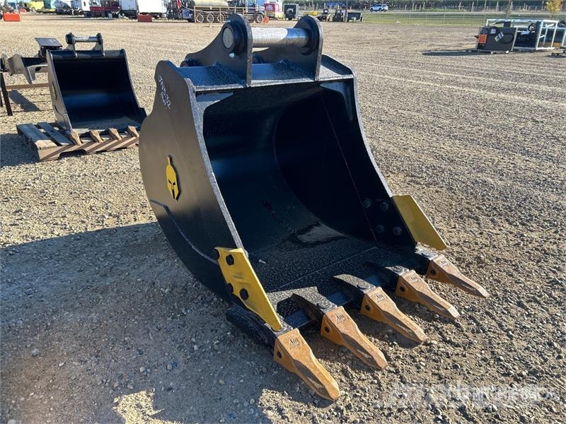 Dynamic Entities 120CL 42 in Excavator Bucket - Fits 65mm Skovle