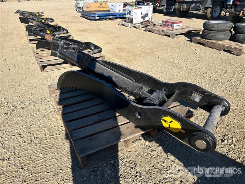 Dynamic Entities 120CL 16 in Excavator Thumb - Fits 65mm C Skovle