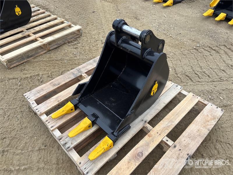 Dynamic Entities 17 in Digging Excavator Bucket aux enchères | Dynamic ...