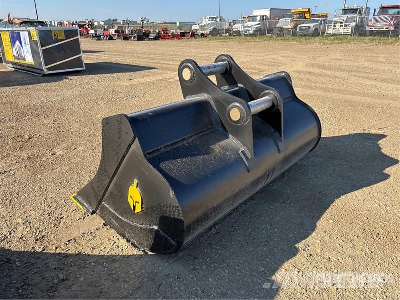 Dynamic Entities 200CL 72 in Cleanup Excavator Bucket - Fi Skovle