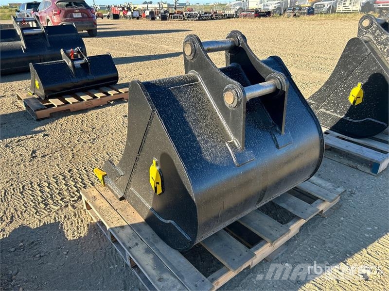 Dynamic Entities 80CL 36 in Excavator Bucket - Fits 50mm C Skovle