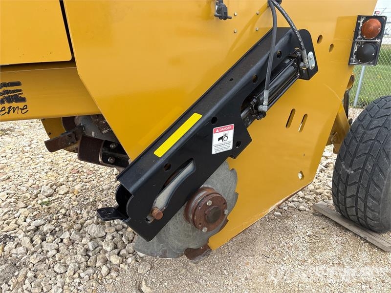 Dynamic Wolverine Extreme Hydraulic Ditcher Maszyny rolnicze - Inne