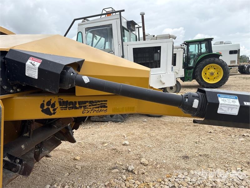 Dynamic Wolverine Extreme Hydraulic Ditcher Maszyny rolnicze - Inne