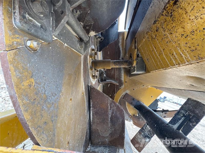 Dynamic Wolverine Extreme Hydraulic Ditcher Maszyny rolnicze - Inne
