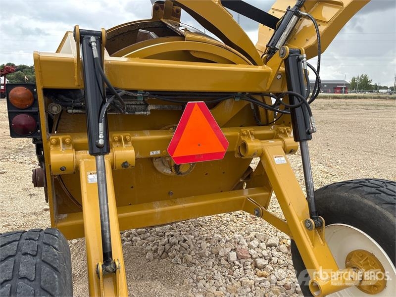 Dynamic Wolverine Extreme Hydraulic Ditcher Maszyny rolnicze - Inne