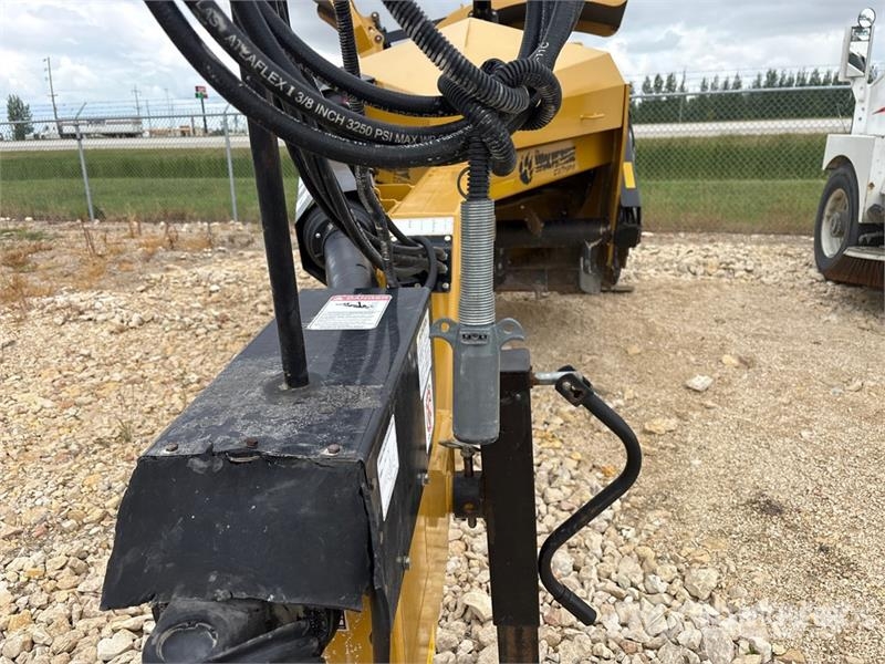 Dynamic Wolverine Extreme Hydraulic Ditcher Maszyny rolnicze - Inne