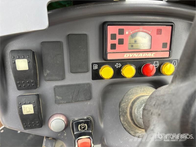 Dynapac CA1300PD Padfoot Drum Compactor مداحل أحادية الأسطوانة