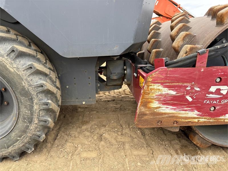 Dynapac CA1300PD Padfoot Drum Compactor مداحل أحادية الأسطوانة