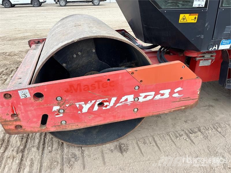 Dynapac CA152D Smooth Drum Compactor Valjci sa jednim bubnjem