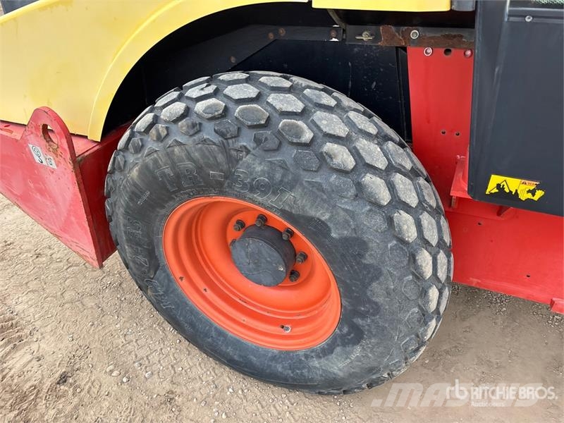 Dynapac CA152D Smooth Drum Compactor Valjci sa jednim bubnjem