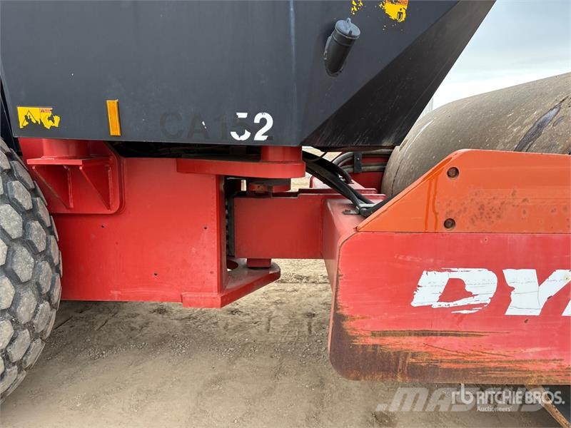Dynapac CA152D Smooth Drum Compactor Valjci sa jednim bubnjem
