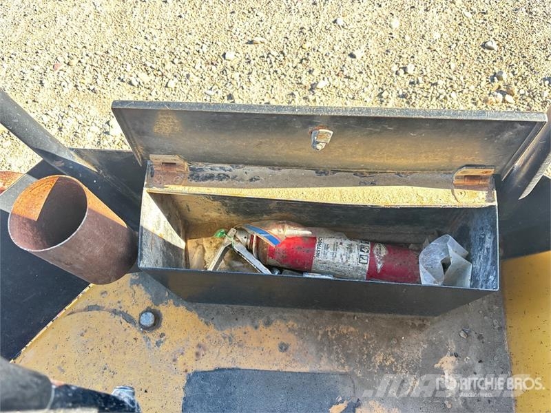Dynapac CA152PD Padfoot Drum Compactor Enojni valjarji