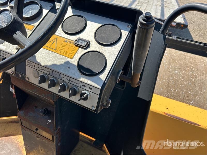 Dynapac CA251A Smooth Drum Compactor 單輪滾壓機