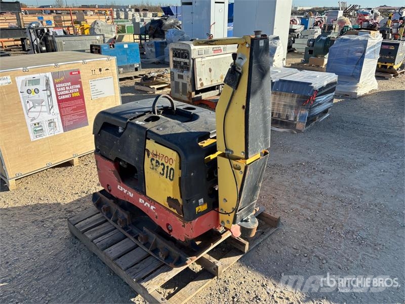 Dynapac Vibratory Plate Compactor 平板夯