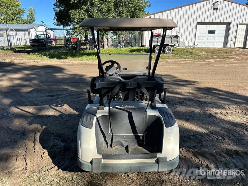 E-Z-GO Golf Cart (Inoperable) Αμαξίδια γκολφ