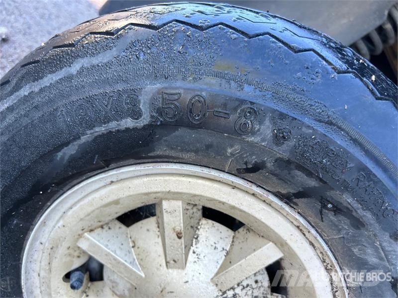 E-Z-GO Golf Cart (Inoperable) Αμαξίδια γκολφ