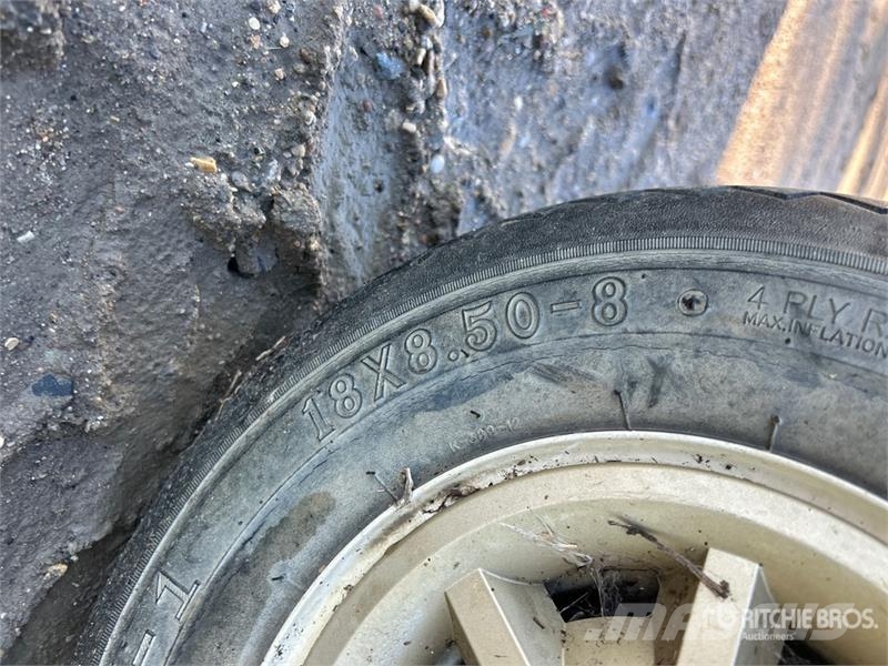 E-Z-GO Golf Cart (Inoperable) Αμαξίδια γκολφ