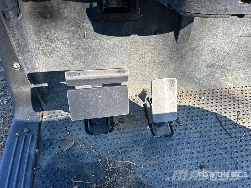 E-Z-GO Golf Cart (Inoperable) Αμαξίδια γκολφ