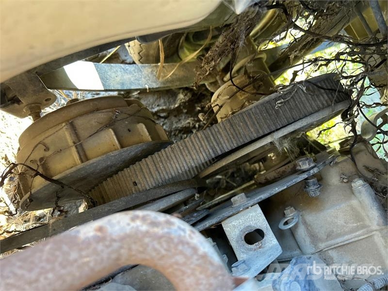E-Z-GO Golf Cart (Inoperable) Αμαξίδια γκολφ