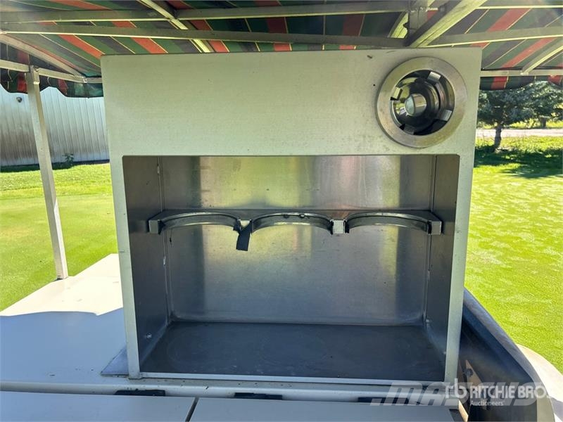 E-Z-GO Refresher Drink Golf Cart (Inoperable) Αμαξίδια γκολφ