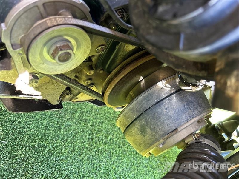 E-Z-GO Refresher Drink Golf Cart (Inoperable) Αμαξίδια γκολφ