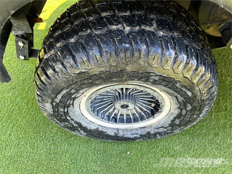E-Z-GO Refresher Drink Golf Cart (Inoperable) Αμαξίδια γκολφ
